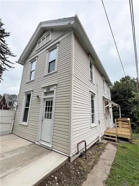 Building Photo - 1918 7th Ave