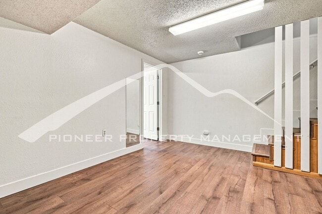 Building Photo - 1234 S Idalia St