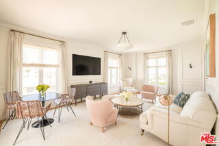 Building Photo - 1424 N Crescent Heights Blvd