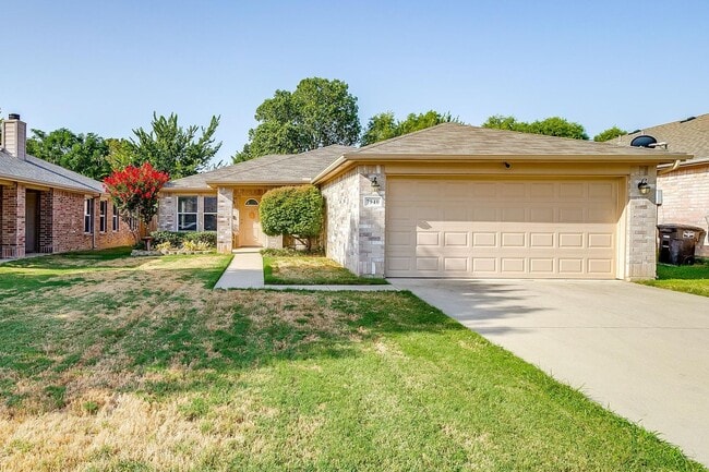 Building Photo - Charming Home in Northeast Fort Worth