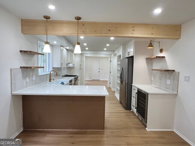 Building Photo - 2907 Clearbrook Dr