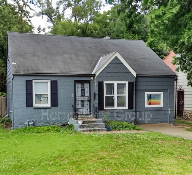 Primary Photo - 1507 E 73rd St