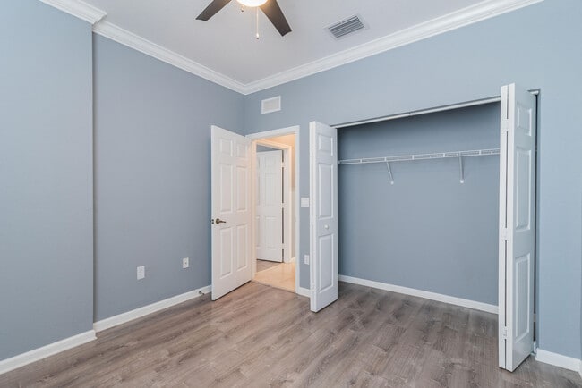 Building Photo - 7522 SW Herrington Ln