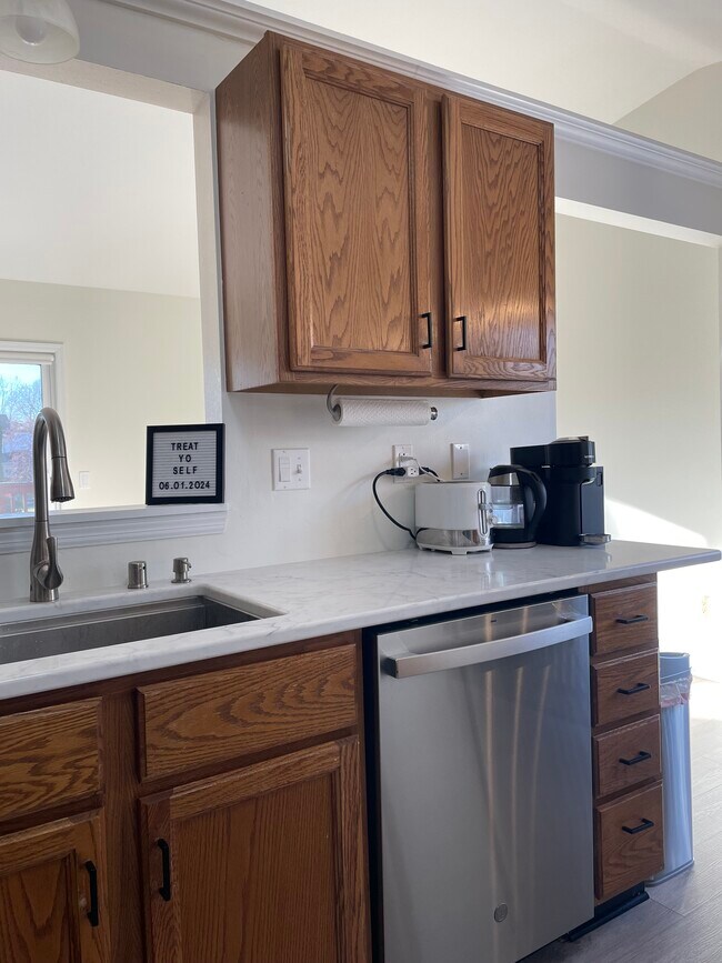 Building Photo - 2902 Tucson Trail