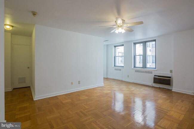 Building Photo - 2601 Pennsylvania Ave