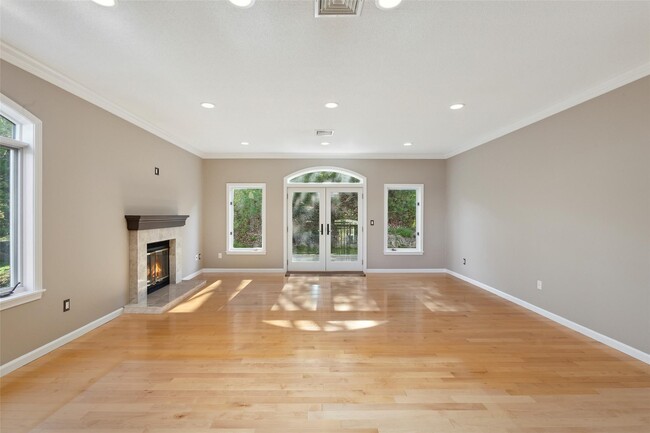 Building Photo - 671 Heritage Hills
