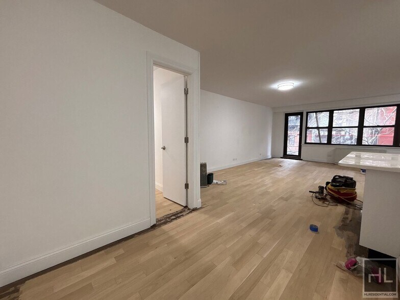 Building Photo - East 82nd Street