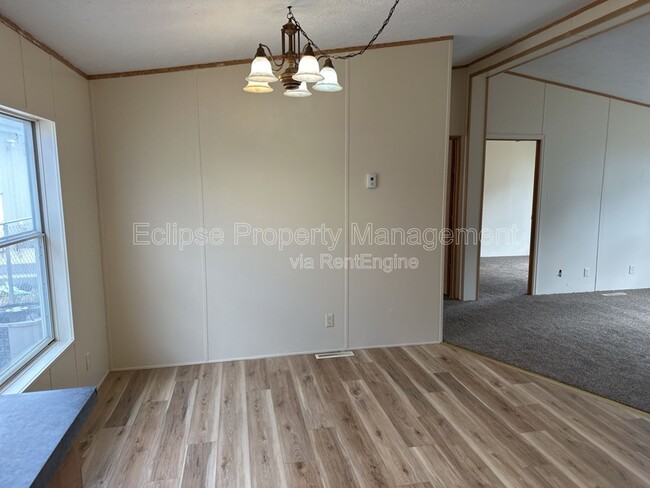 Building Photo - 187 Honeysuckle Cir