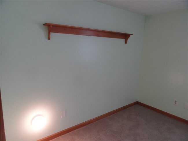 Building Photo - 206 Greenway Blvd