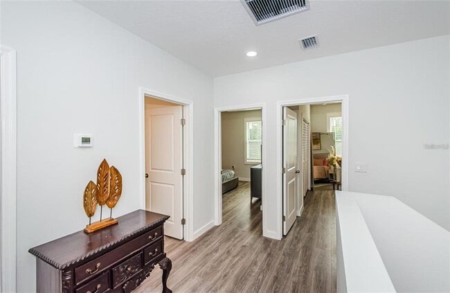 Building Photo - 1954 Freedom Dr