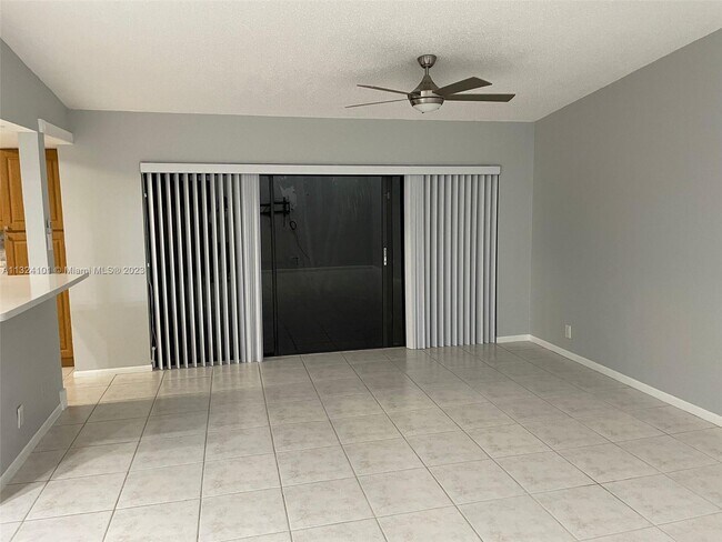 Building Photo - 980 NW 79th Terrace