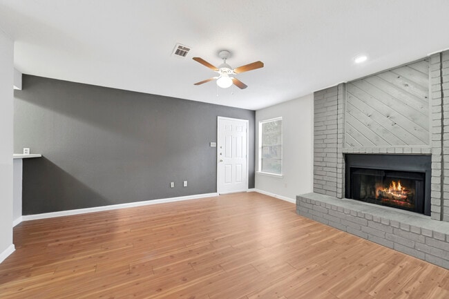 Building Photo - Cedar Creek Apartments