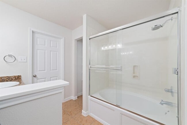 Building Photo - 26610 Marble Falls Bend