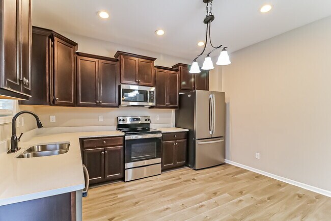 Building Photo - 174 Carissa Dr