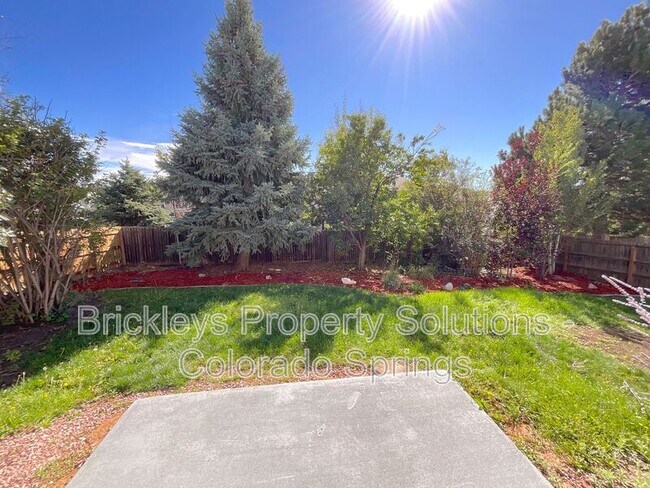 Building Photo - 7993 Scarborough Dr