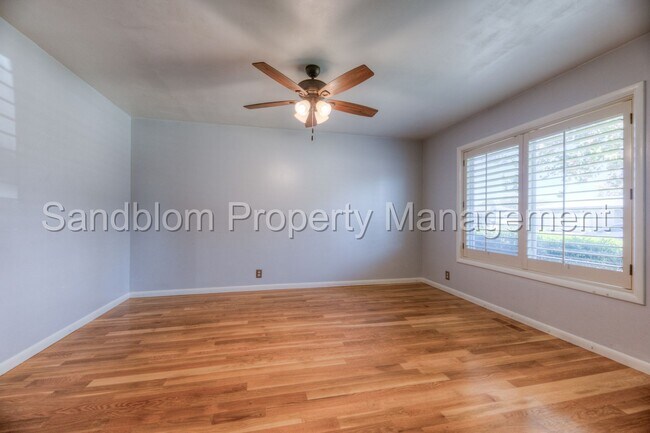 Building Photo - For Lease | Midtown Tulsa | Available Now!
