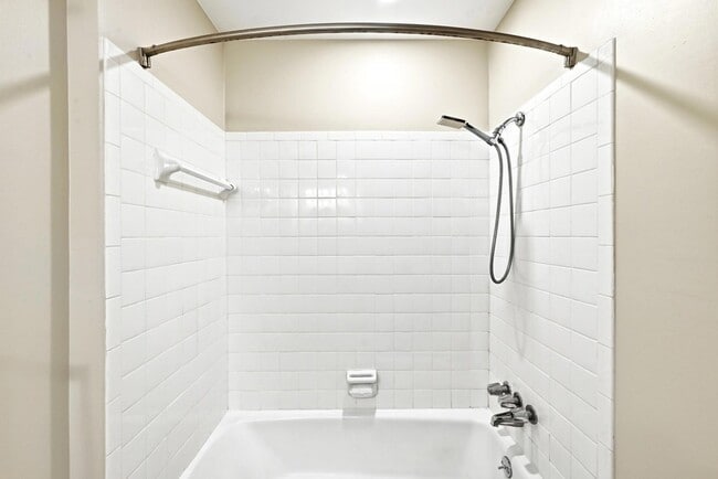 Building Photo - 7801 Shoal Creek Blvd