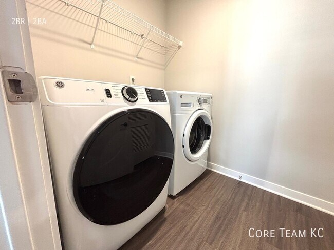 Building Photo - 2705 McGee Trafficway