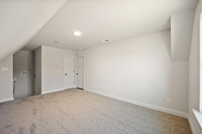 Building Photo - 13836 Molly Madeline Ln