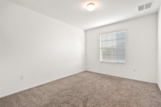 Building Photo - 3808 Ignacio Dr