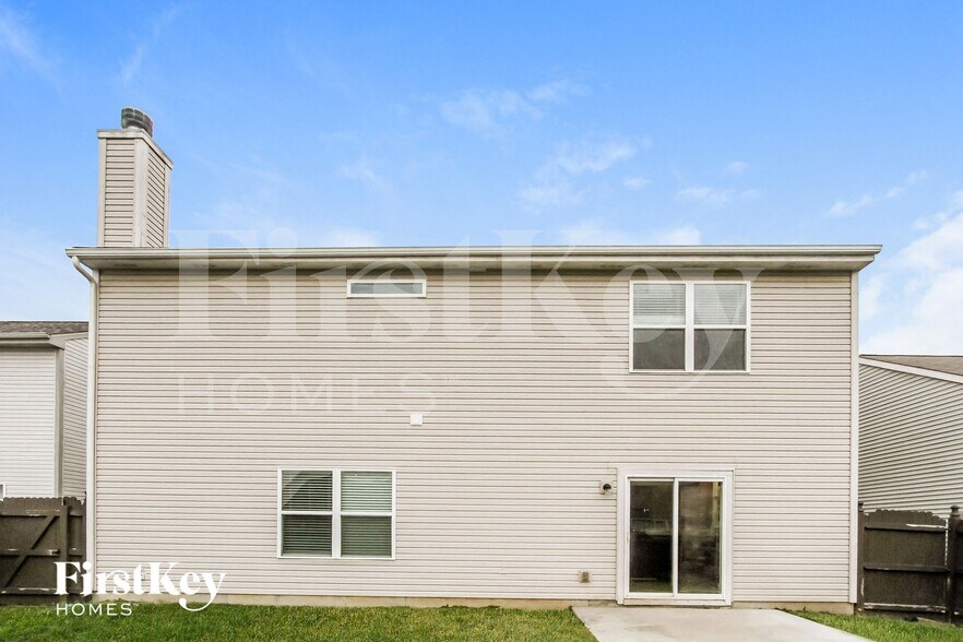 Building Photo - 7715 Firecrest Ln