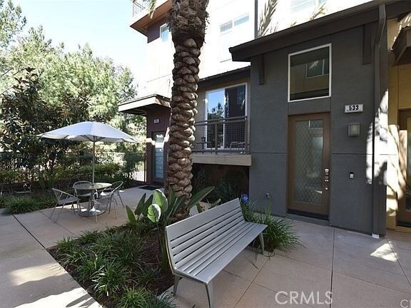 Building Photo - 533 Rockefeller