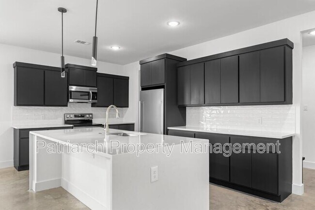 Building Photo - 3007 Alpha Wolf Ct
