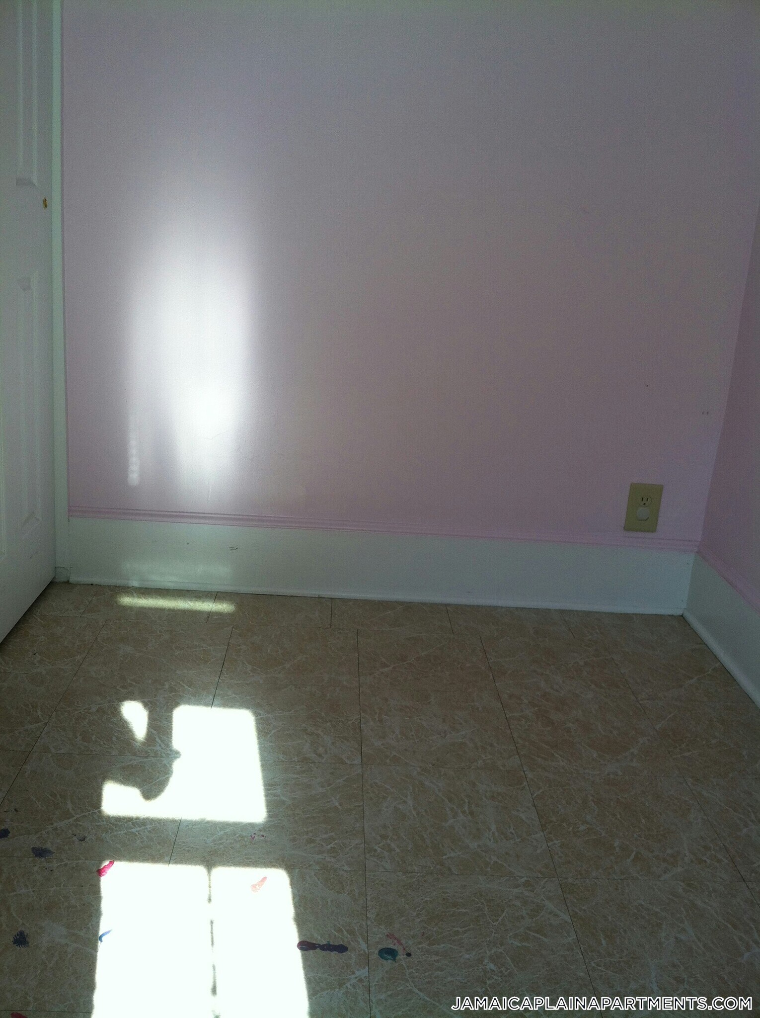 Building Photo - 36 Mozart St