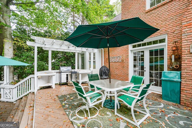 Building Photo - 1640 Lazy River Ln