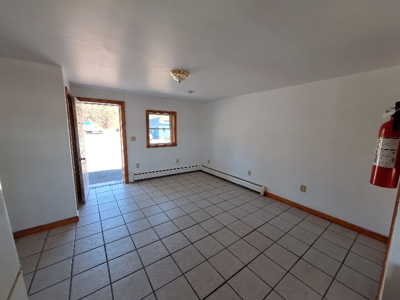 Building Photo - 2071 Ulster Ave