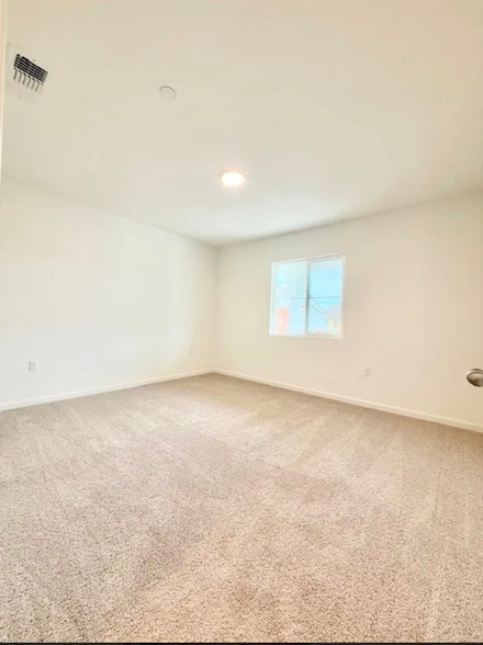 Building Photo - 2476 Cellar St