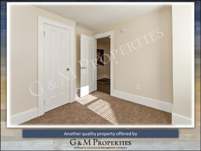 Building Photo - Beautiful 3-Bedroom Home for Rent - Greece Schools!