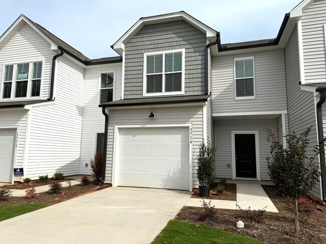 Building Photo - 3714 Feltham Ln