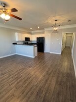 Building Photo - 2310 Elliott Ave