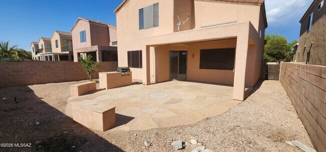 Building Photo - 5453 N Little River Ln