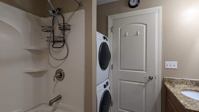 Building Photo - 69 Breckenridge Way