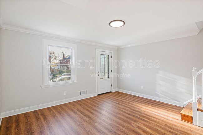 Building Photo - 47 S Hawthorne Rd