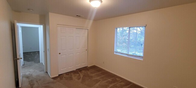 Building Photo - 1262 Garrett Way