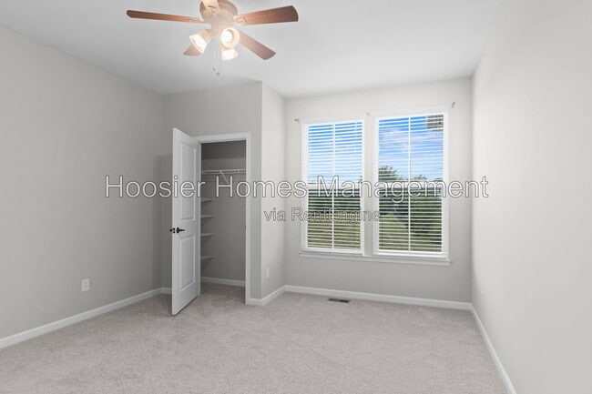 Building Photo - 4550 Avedon Way