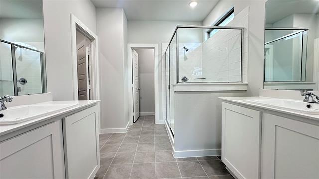 Building Photo - 4011 Sandstone Dr