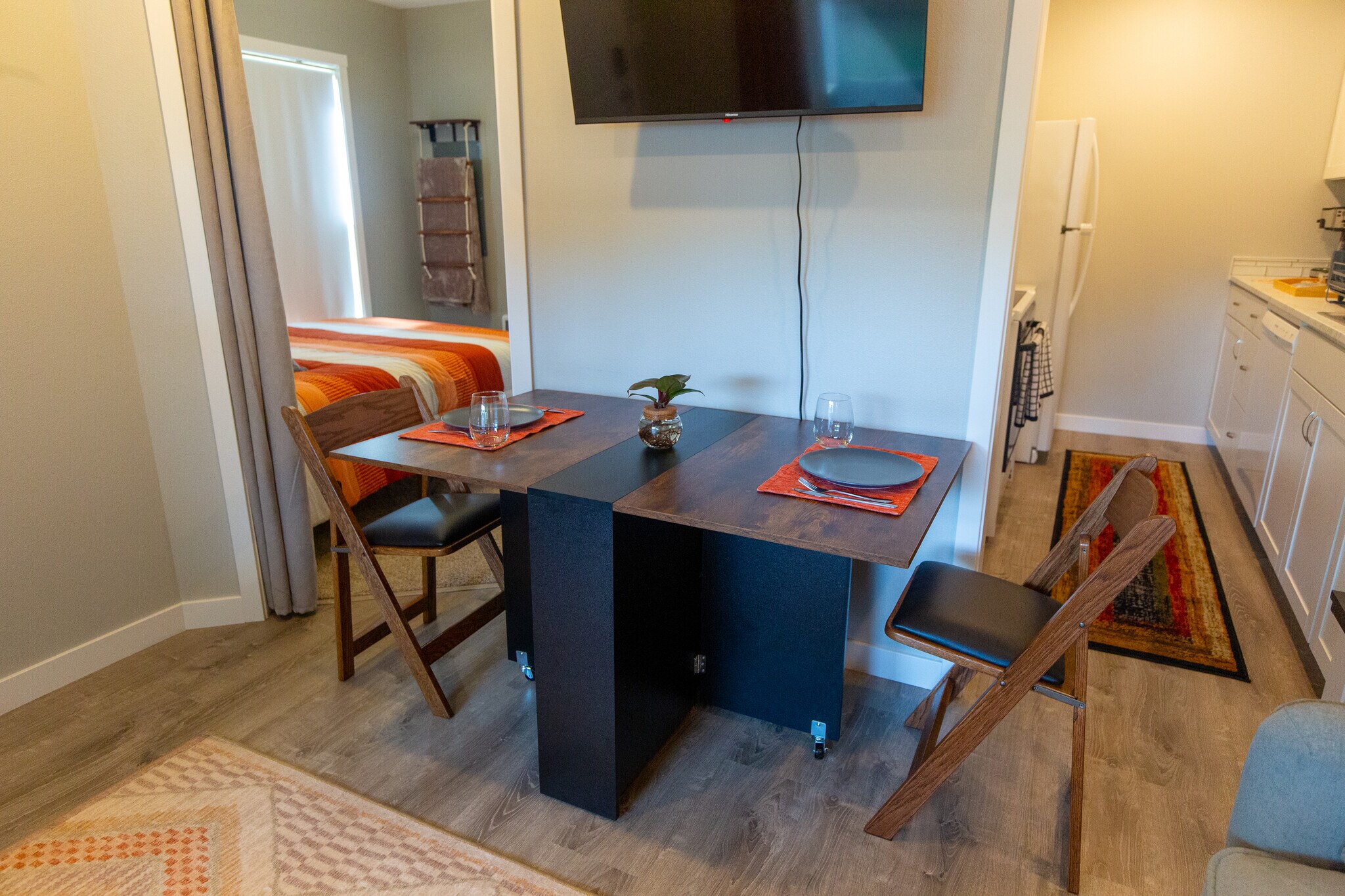 Building Photo - 5604 SE 97th Ave