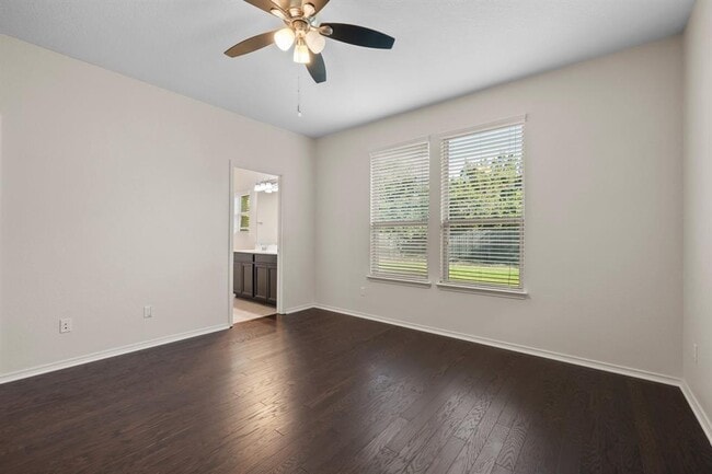 Building Photo - 537 Bonnet Blvd