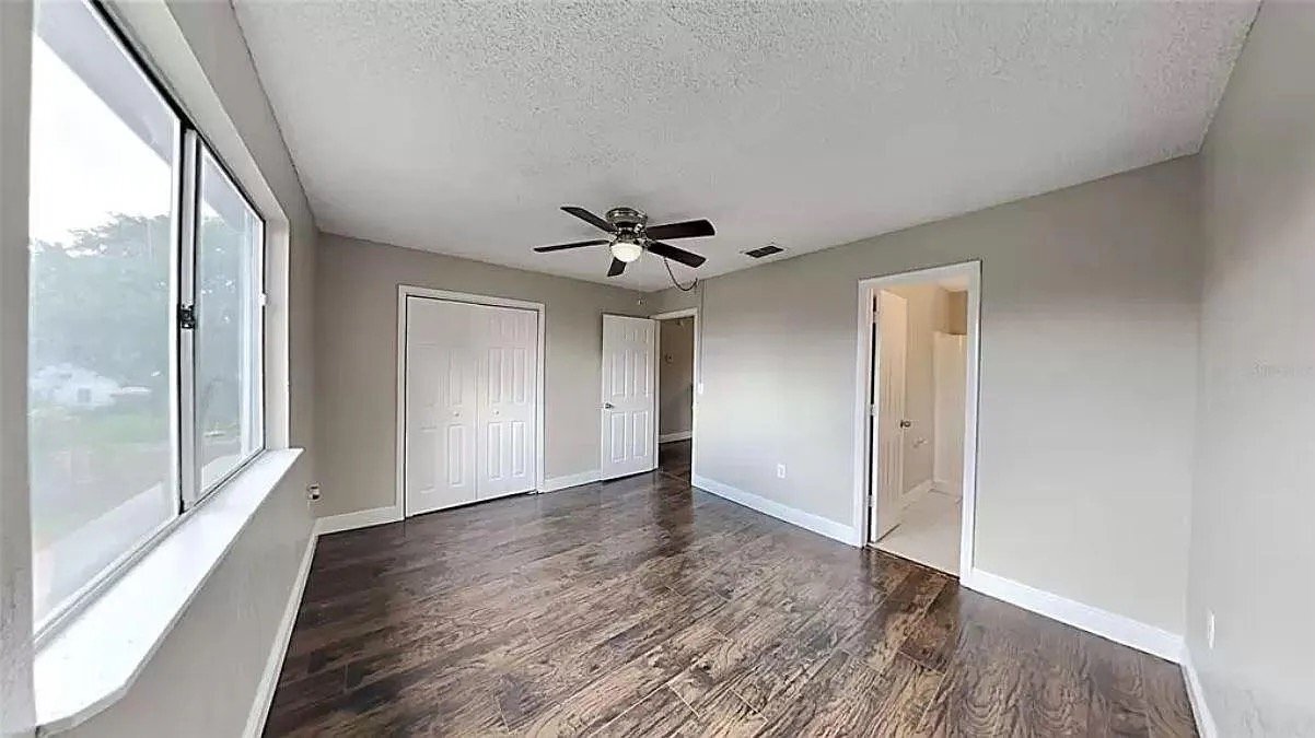 Building Photo - 1675 Sailpoint Dr