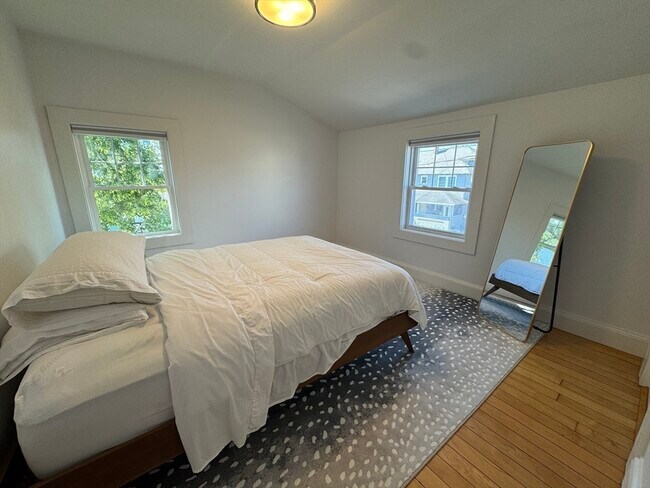 Building Photo - 34a Manomet Ave