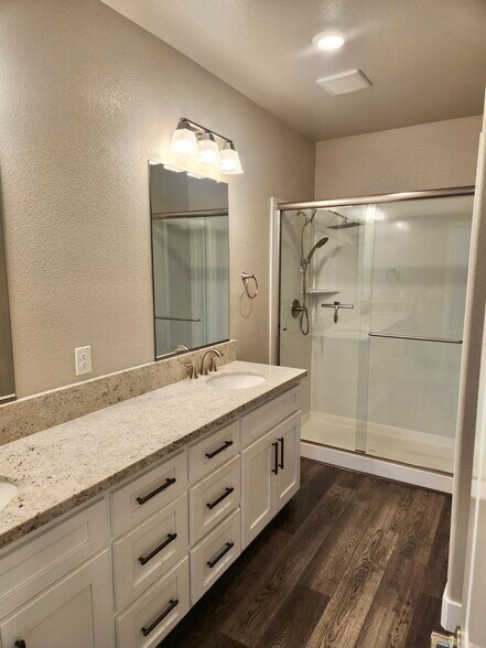 Building Photo - 3484 Dutch Canyon Dr