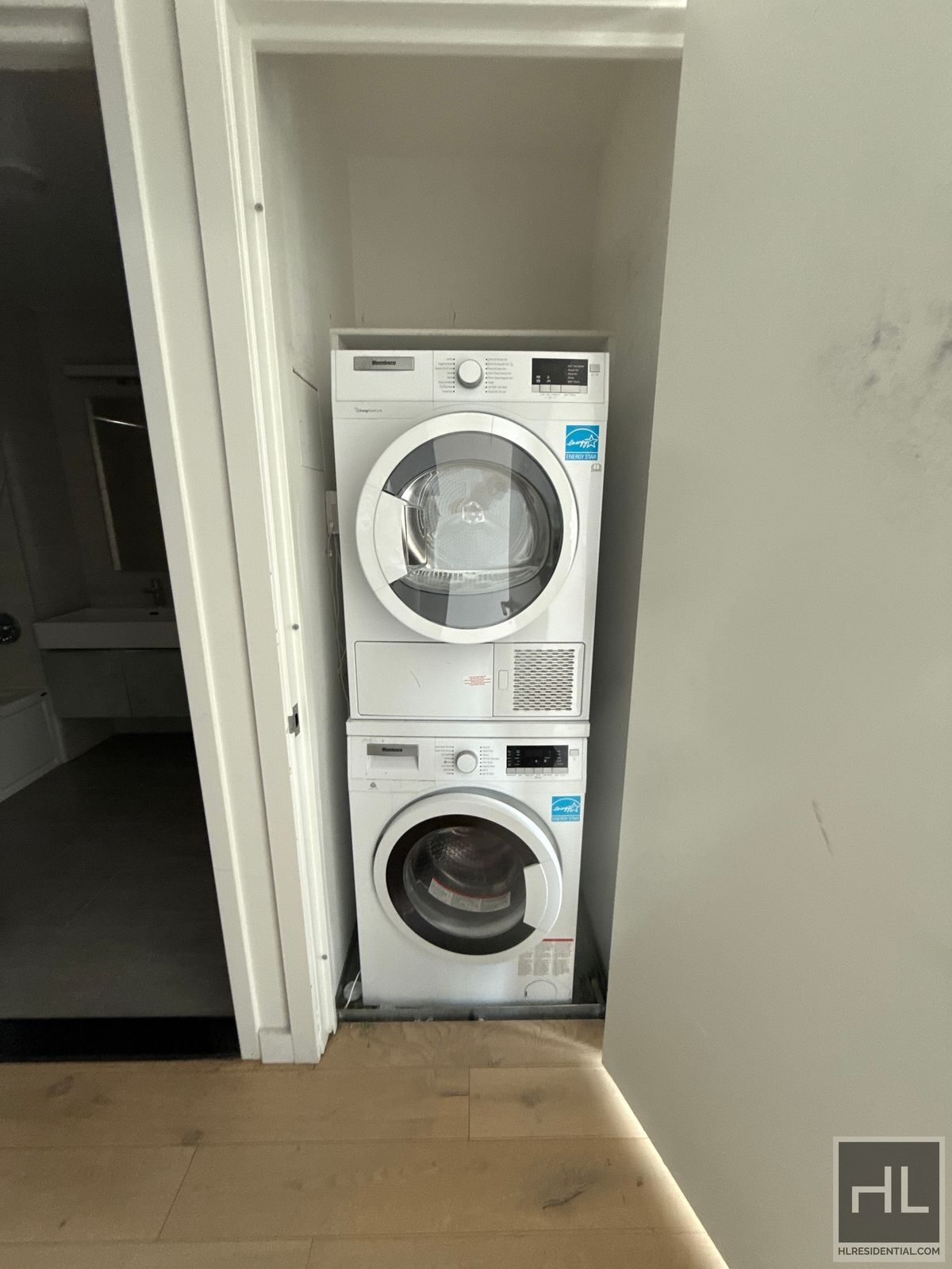 Building Photo - NORTHERN BOULEVARD