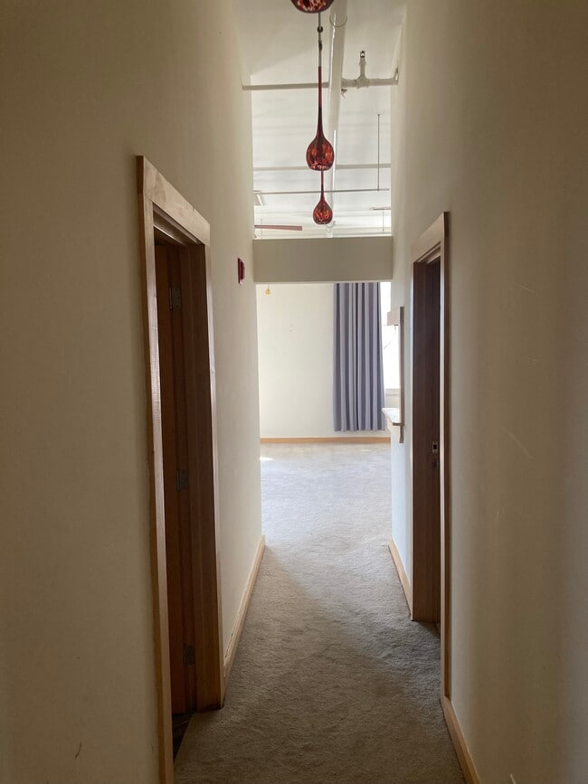 Building Photo - 4500 Olive St