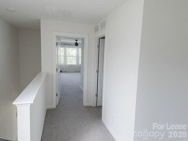 Building Photo - 2019 Red Ash Dr