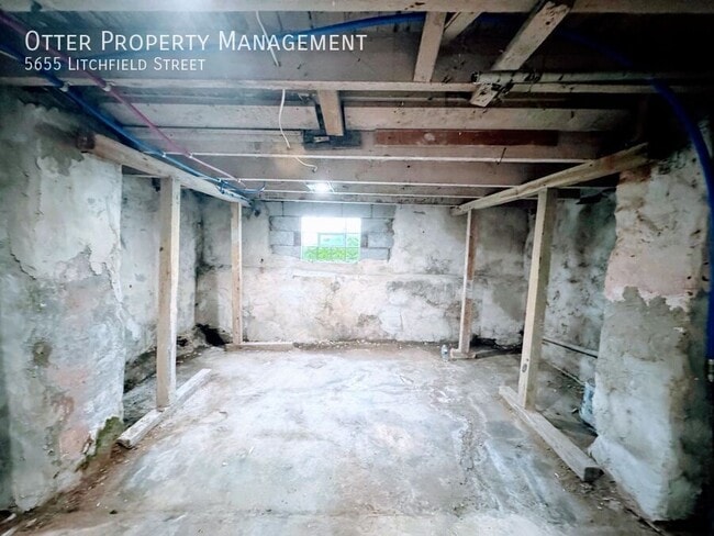 Building Photo - 5655 Litchfield St