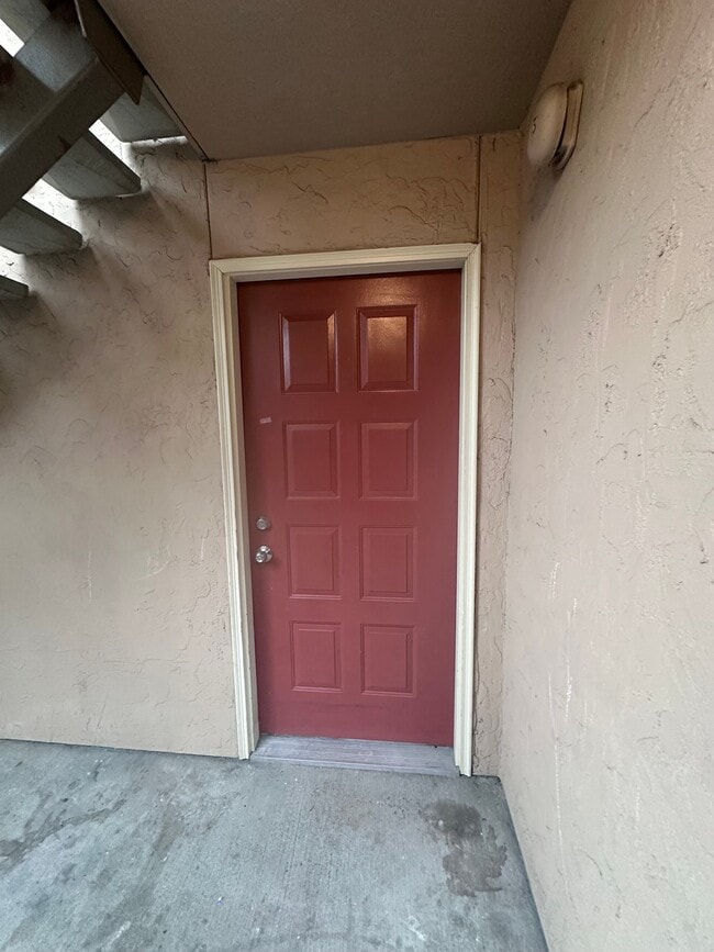 Building Photo - 3001 SW Avalon Way